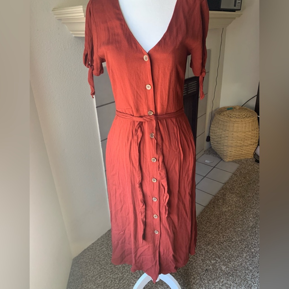 Sanctuary Brown Dress. Size Small. 100% Rayon With Pockets